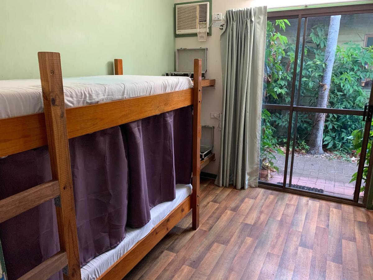 Backpackers By The Bay Hostel Airlie Beach Εξωτερικό φωτογραφία
