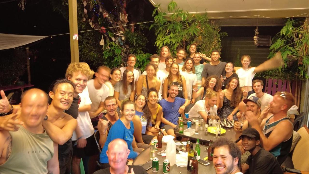 Backpackers By The Bay Hostel Airlie Beach Εξωτερικό φωτογραφία