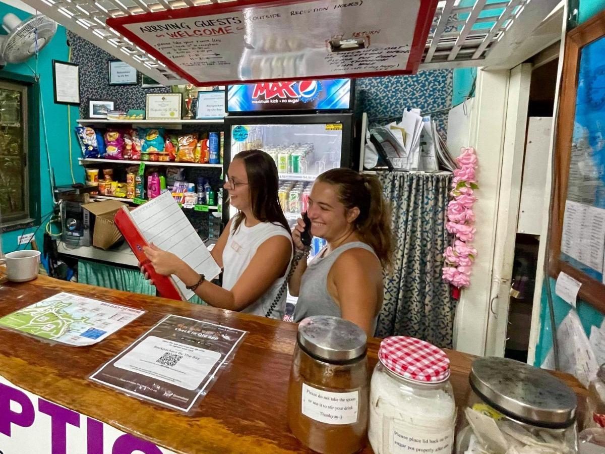 Backpackers By The Bay Hostel Airlie Beach Εξωτερικό φωτογραφία