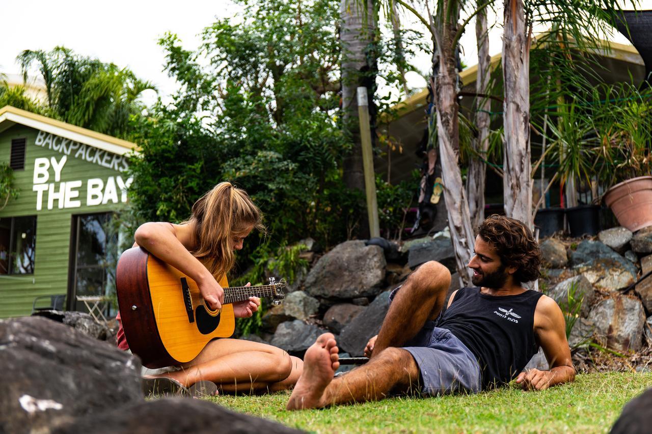 Backpackers By The Bay Hostel Airlie Beach Εξωτερικό φωτογραφία